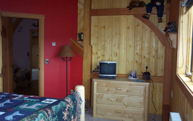 Timber Bay Bed and Breakfast