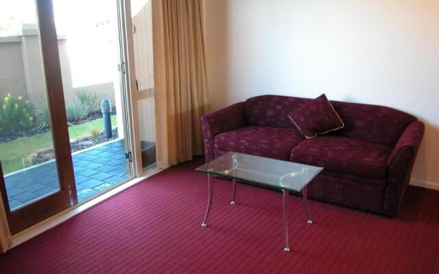 Chantillys Motor Lodge