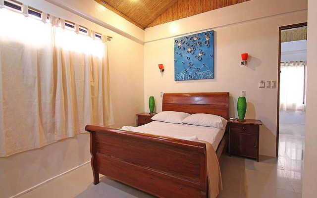 The Rose Pike at Boracay