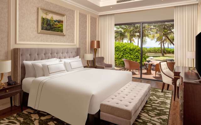 Melia Vinpearl Cam Ranh Beach Resort