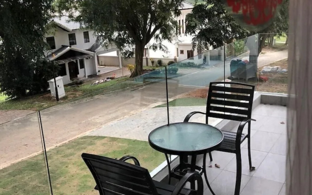 The Dahlias Luxury Residence