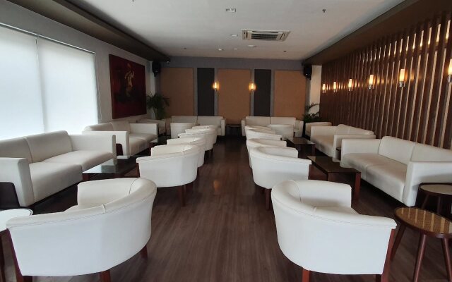 Real Suites