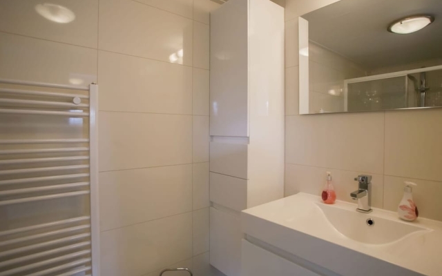 Attractive Holiday Home with Large Terrace Nearby Eastern Scheldt