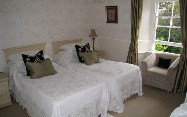 Mount Pleasant Hotel