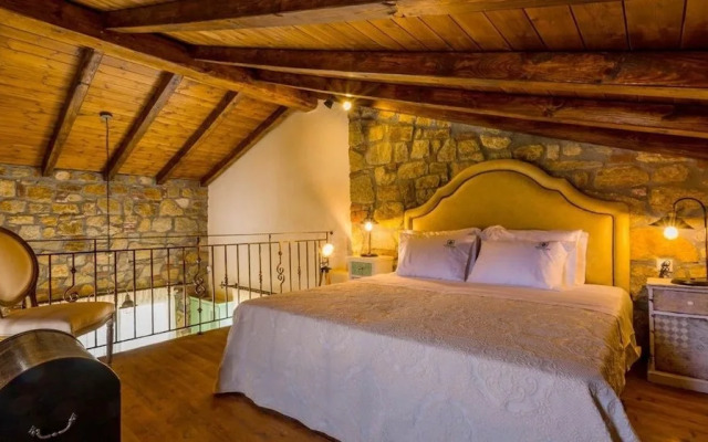 Mediterraneo Luxury Suites Halkidiki