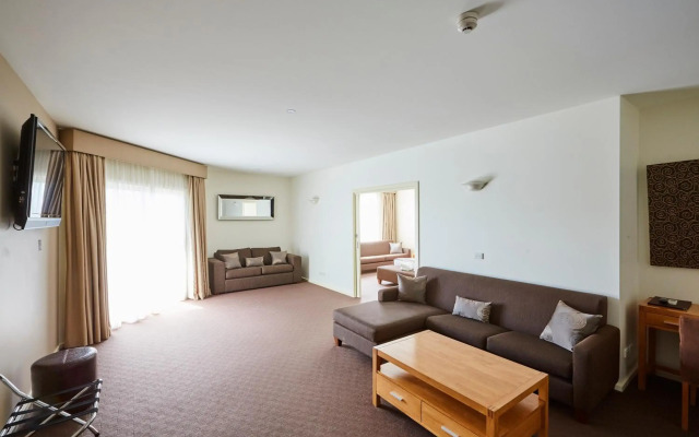 Mornington Hotel