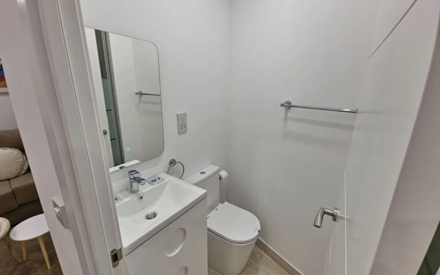 Main Street Suites-Hosted by Sweetstay