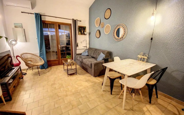 Superbe Duplex aux Saintes terrasse plein sud 3***