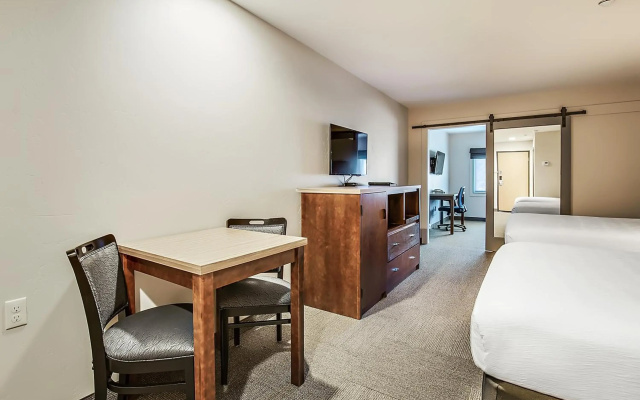 Third Street Inn