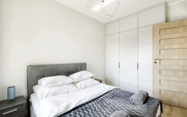 Warsaw Night Apartments Metro Płocka