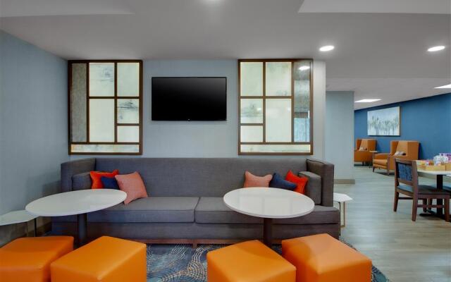 Hampton Inn Birmingham-Colonnade 280