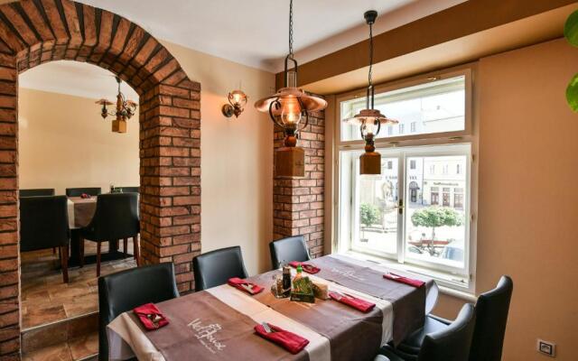 Apartmány Na Náměstí 85