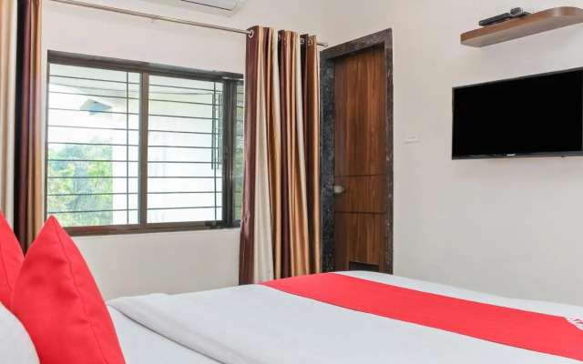 Strand Resort