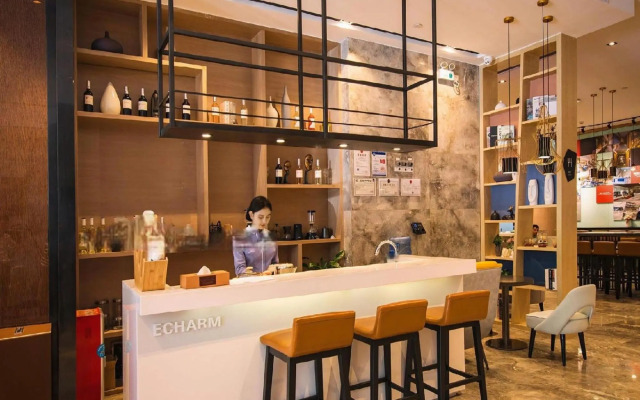 Echarm Hotel Qingyuan Stadium Branch