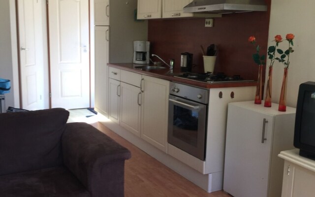 Detached Chalet With Microwave Near the Wadden Sea