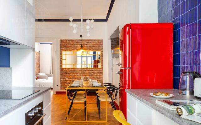SquadGoals House - Fragola Apartments