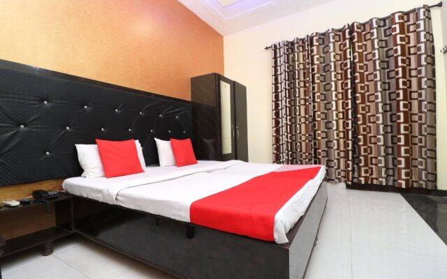 Green House By OYO Rooms