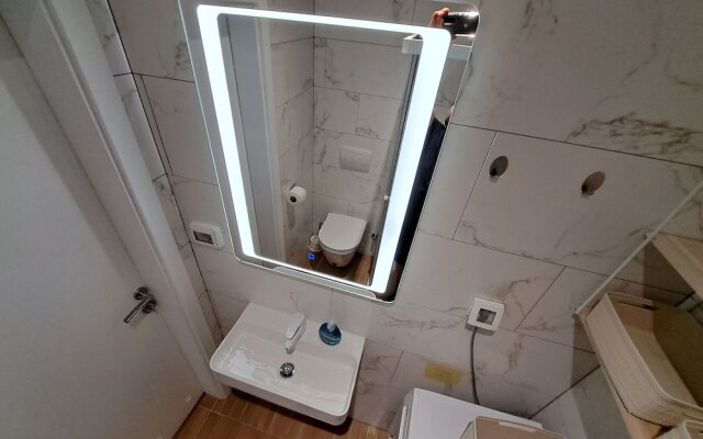 Studio Leo Apartment