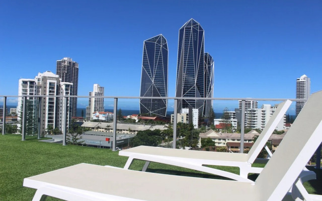 Serenity Surfers Paradise