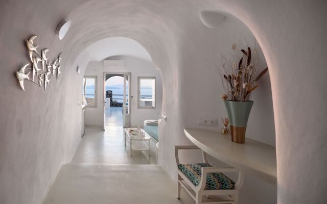 Thirea Suites Oia Sanatorini (Adults only)