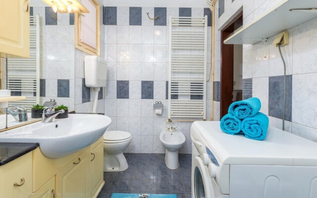 Nice Home in Vodnjan With Wifi and 2 Bedrooms