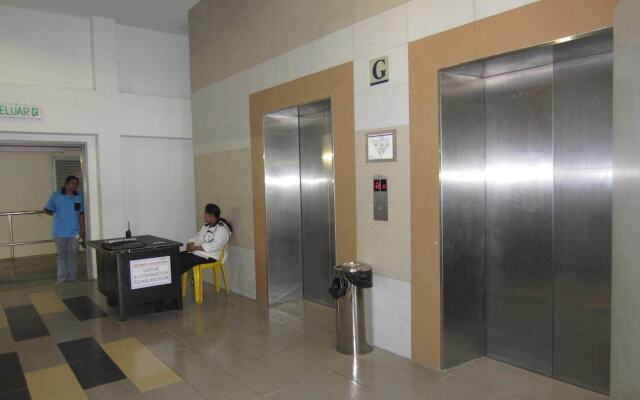 The CEO Executive Suites