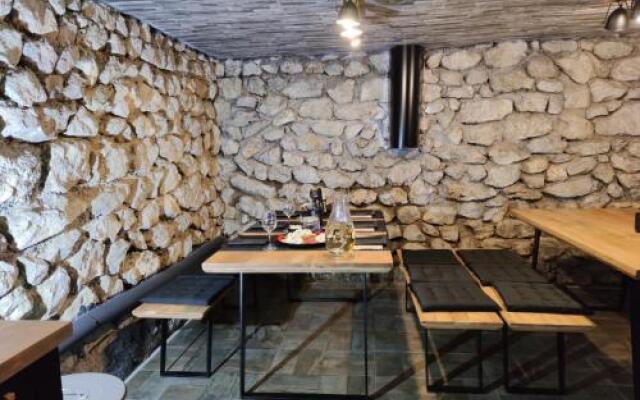 Aqua Solar Apartmanház