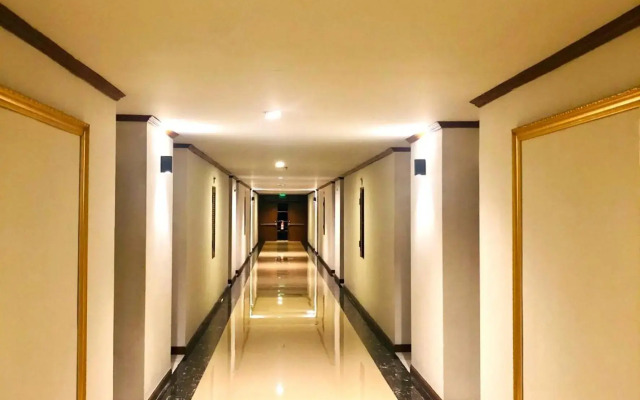 Hermitage Hotel & Resort (SHA Certified)