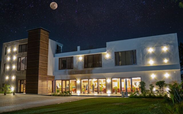 The Zenith - A Hotel By Hot Millions