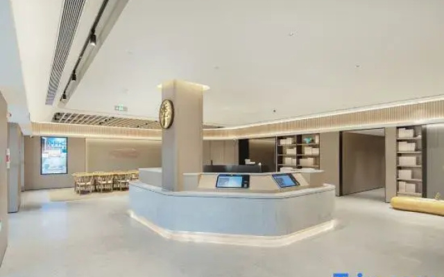 JI Hotel (Huzhou South Taihu Hangchangqiao Bei Road)