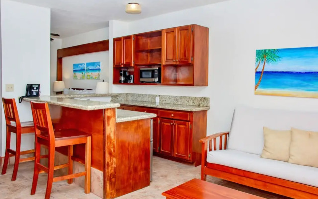 Mayan Princess Hotel