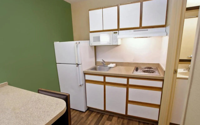 Homestead Studio Suites Dallas- Las Colinas Carnaby Street