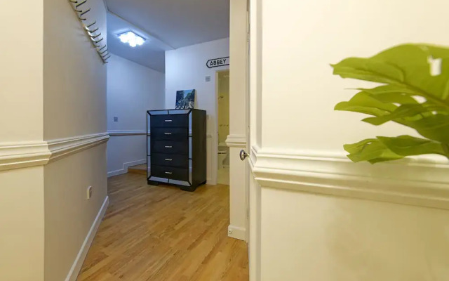 White Tulip Central 3bedroom Duplex Loft