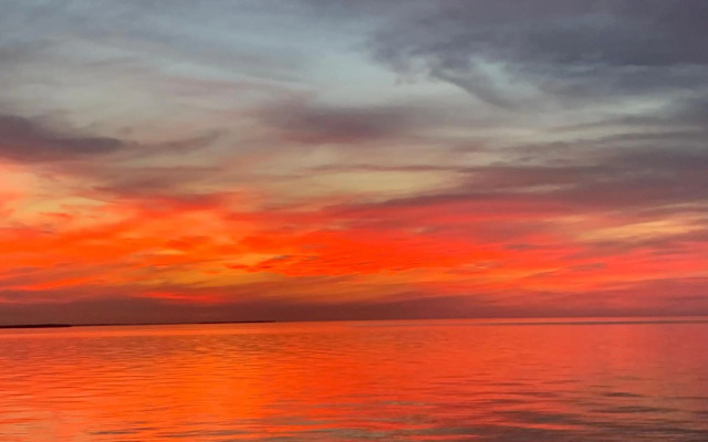Les pieds dans le sable