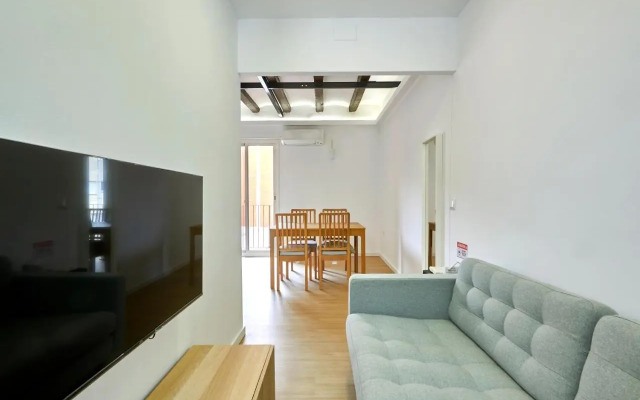 Ma Bright apartment next to Parc de Montjuïc