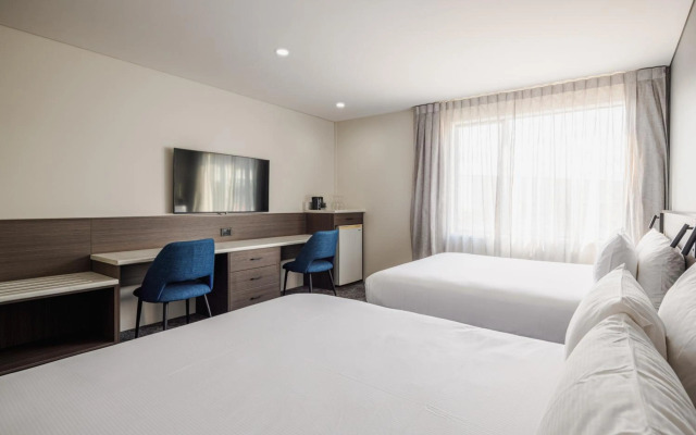 Heartland Hotel Auckland Airport