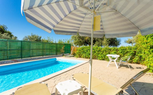 Villa Russa Alexandros Large Private Pool Walk to Beach Sea Views Wifi - 2018