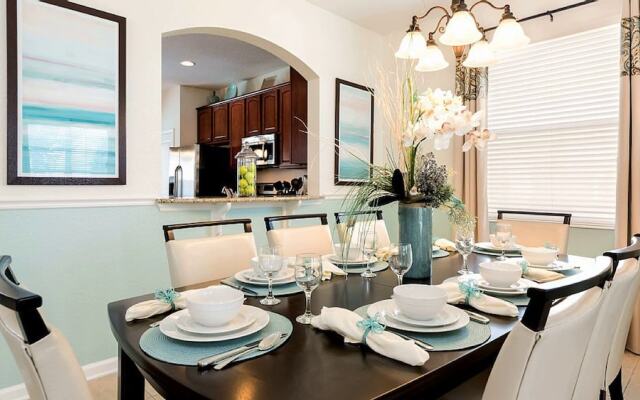 Loyalty Vacation Homes Davenport