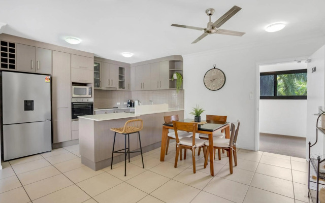 Elysium Apartments