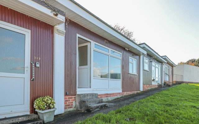 304 Norton Park