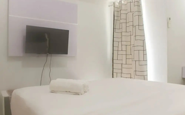 Simple And Homey Studio At Tamansari Mahogany Karawang Apartment