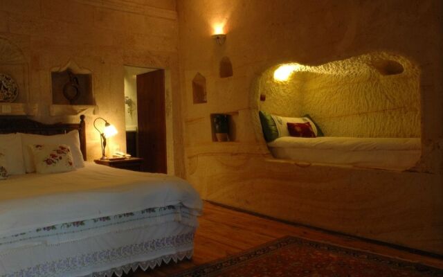 Elkep Evi Cave Hotel