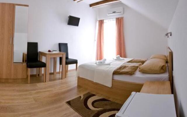 Guest House Korita