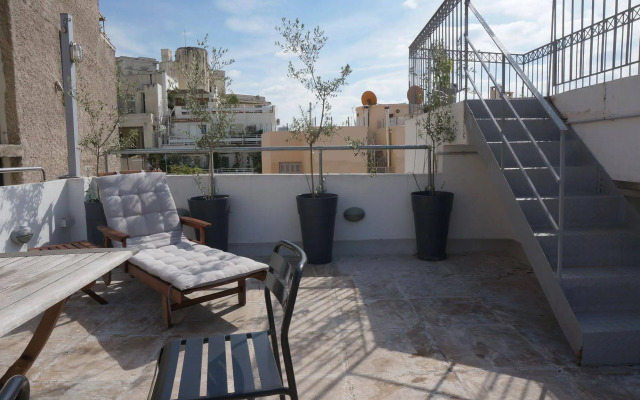 Alice Inn Athens