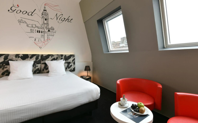 Martin’s Dream Hotel