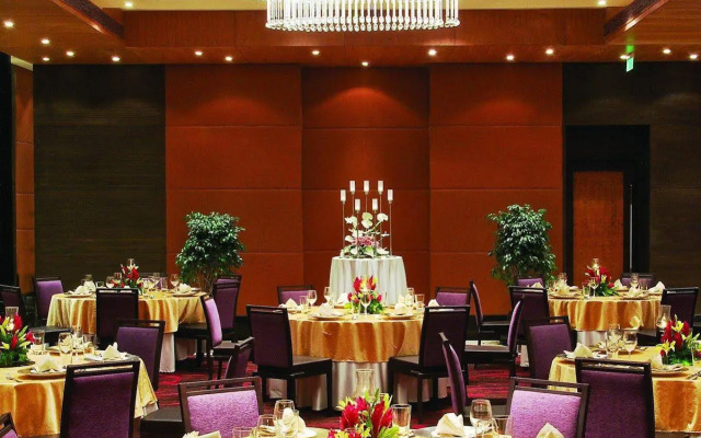 Vivanta Hyderabad, Begumpet