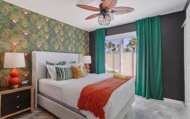 Birdcage Palm Springs