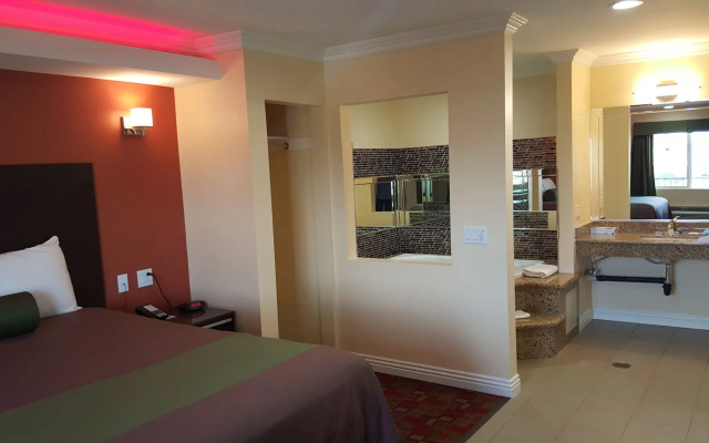 Travelodge Inn & Suites by Wyndham Bell Los Angeles Area