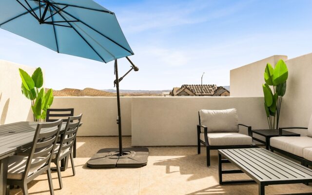 Stapes Escape #75 by RedAwning