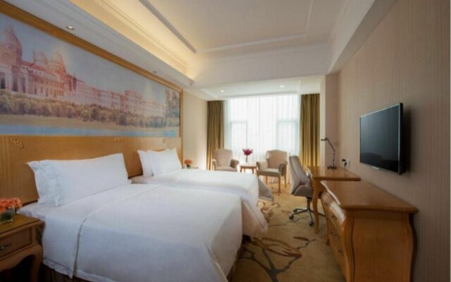 ViennaHotel Shenzhen Longhua South Renmin Road